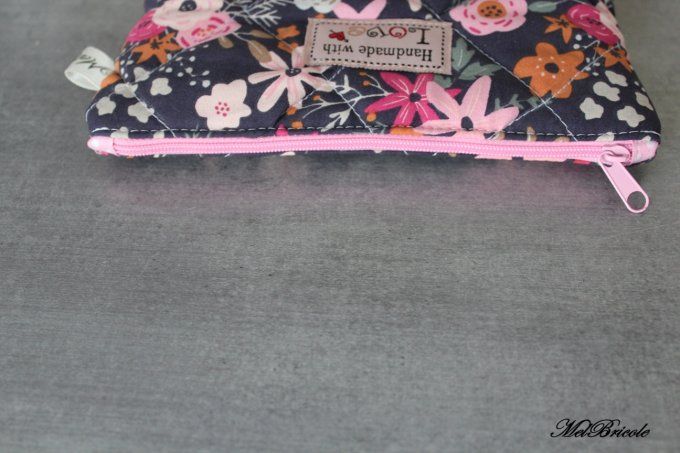 Pochette fleurie
