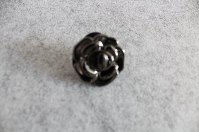 Lot Attaches et Fermoirs 